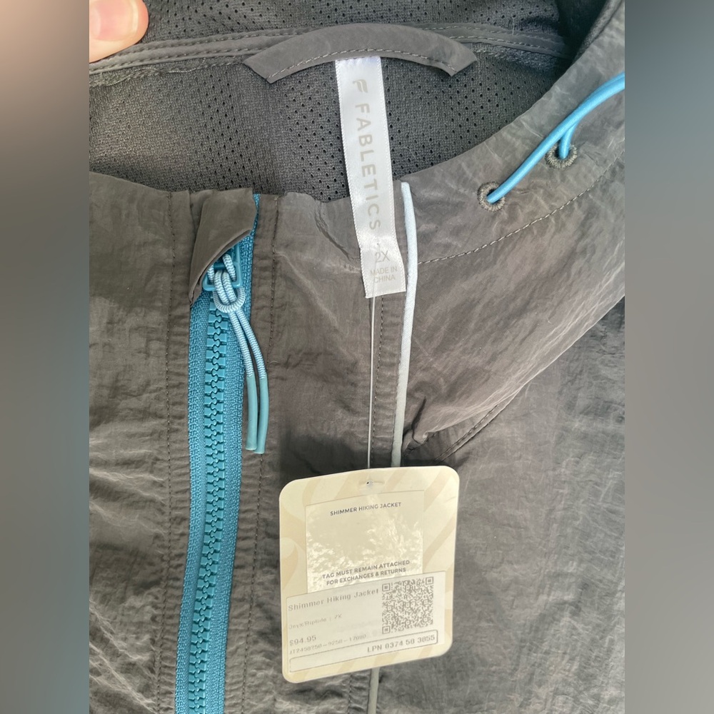 Fabletics Gray Windbreaker with Blue Details NWT - image 9